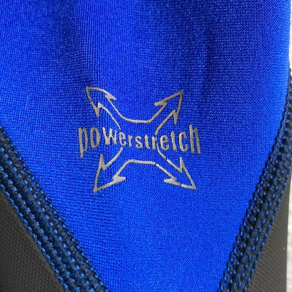 BARE Wet Suit Child Size 12 Unisex - Picture 6 of 8